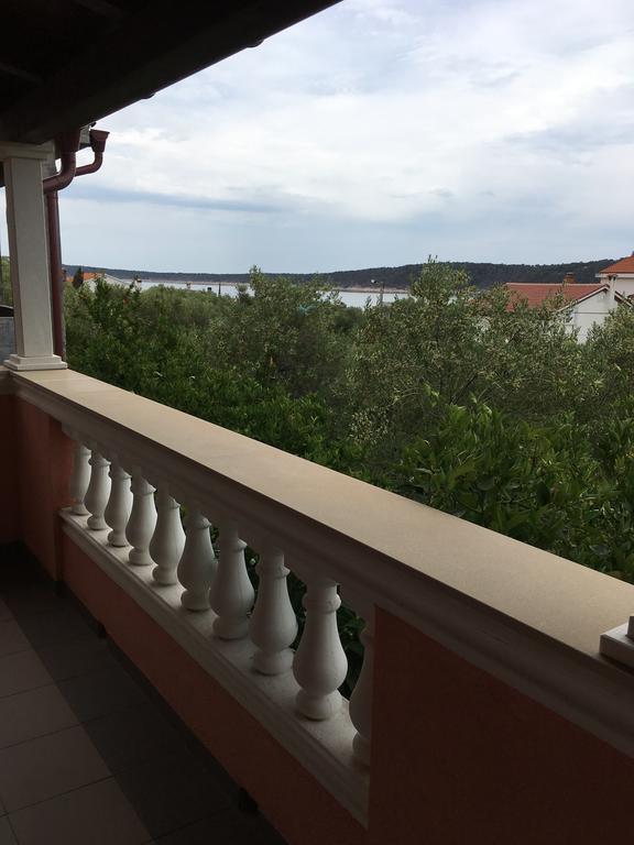 Apartments Banic Barbat na Rabu Exterior foto